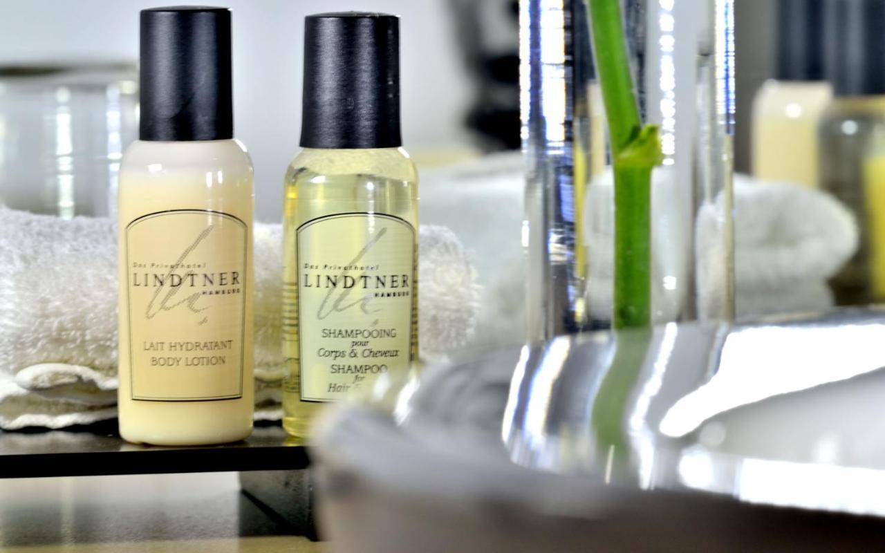 Studio,1206560848:JPEG