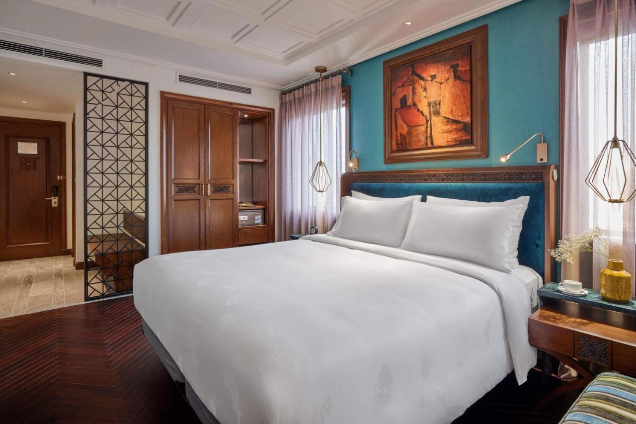 Grand Deluxe Room,975257476:JPEG