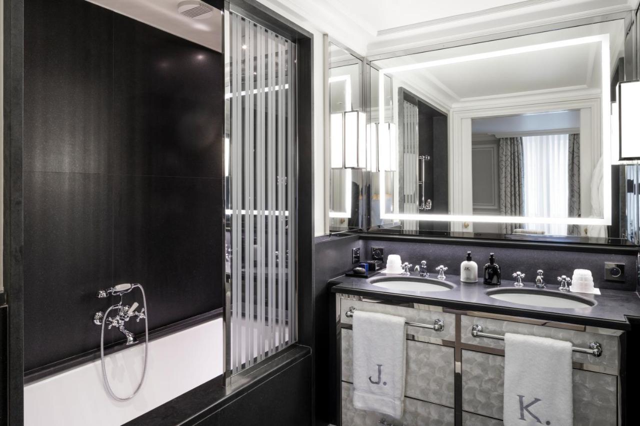 Superior Double or Twin Room,1270195210:JPEG