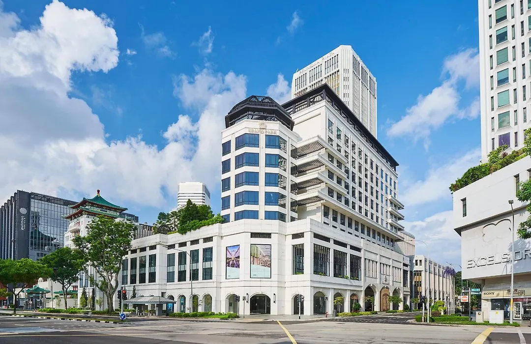 Grand Park City Hall-1