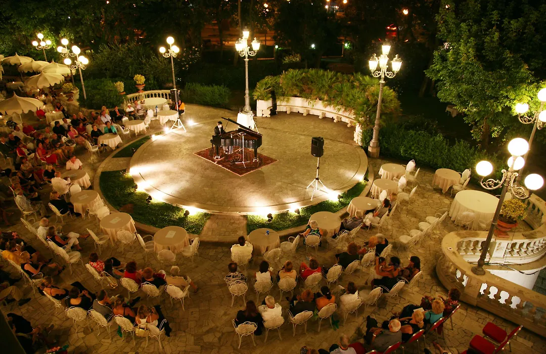 Grand Hotel Rimini-1