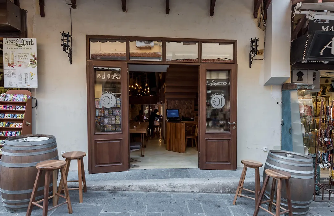 10Gr Boutique Hotel & Wine Bar (Adults Only)-1