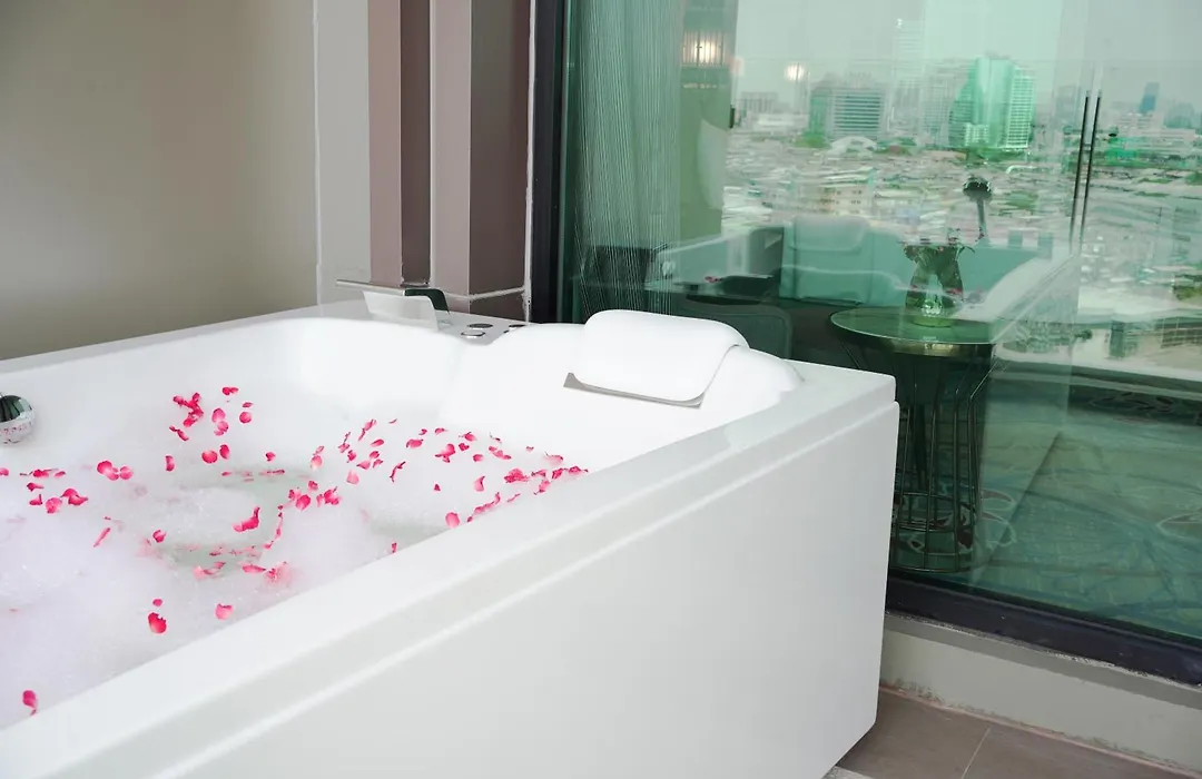 Valia Bangkok Sukhumvit 24 By Kingston Hotels-1