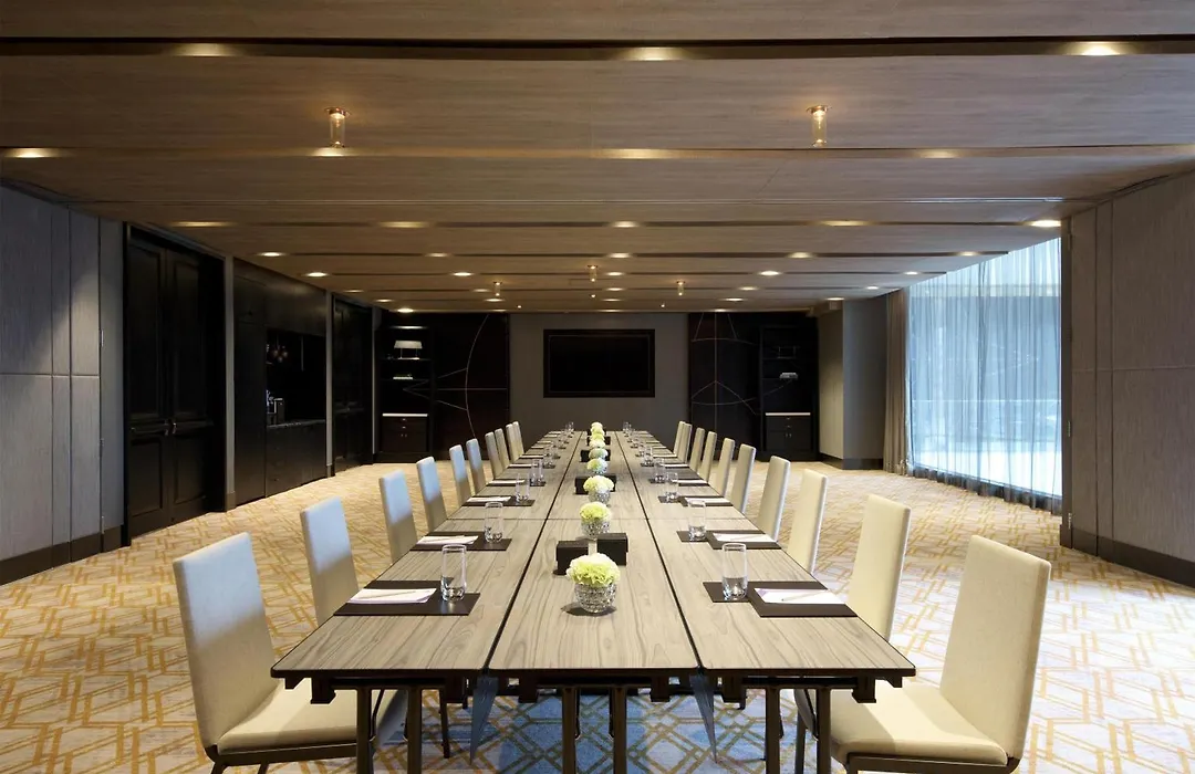 Hyatt Regency Bangkok Sukhumvit-1