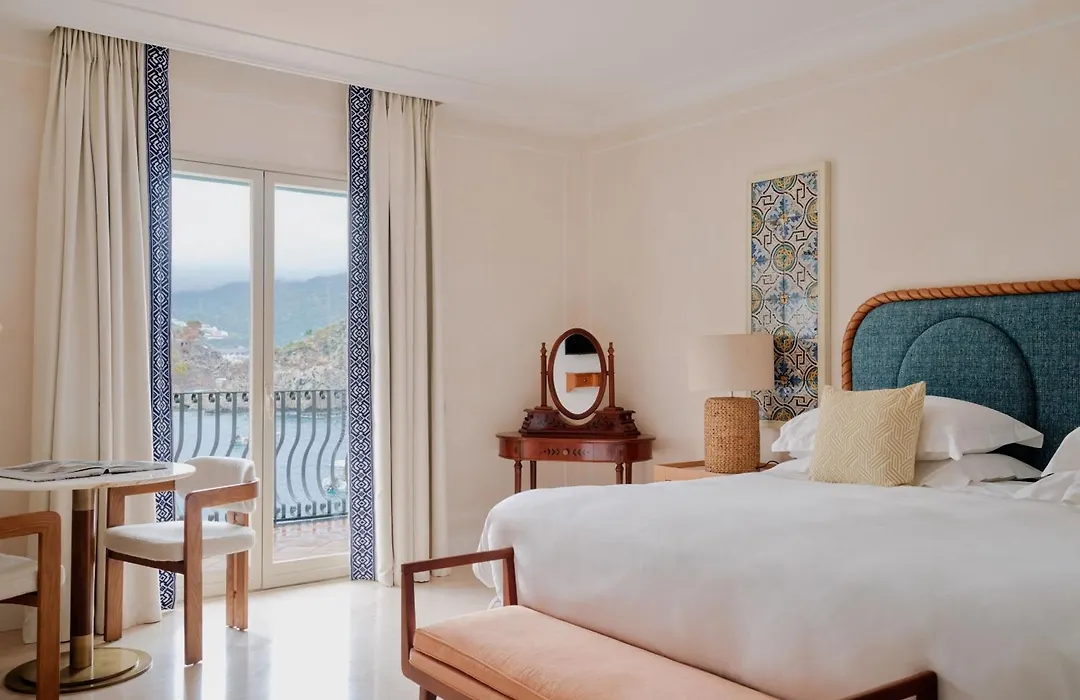 Villa Sant'Andrea, A Belmond Hotel, Taormina Mare-1