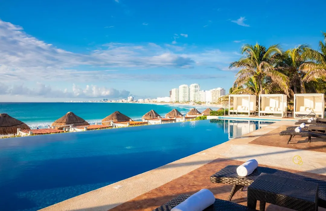 Krystal Grand Cancun All Inclusive-1