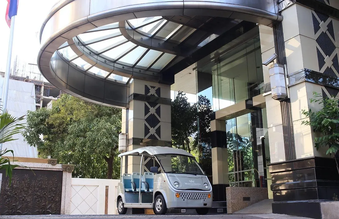 Doubletree By Hilton Bangkok Ploenchit-1