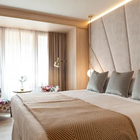Nivia Born Boutique Hotel-3
