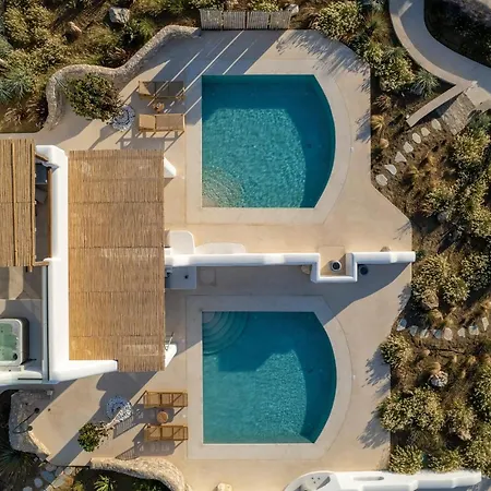 Blue Pearls-Adults Only Luxury Suites-3