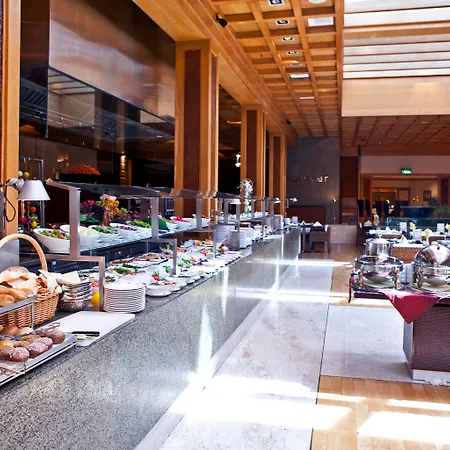 Radisson Blu Hotel, Dubai Deira Creek-2