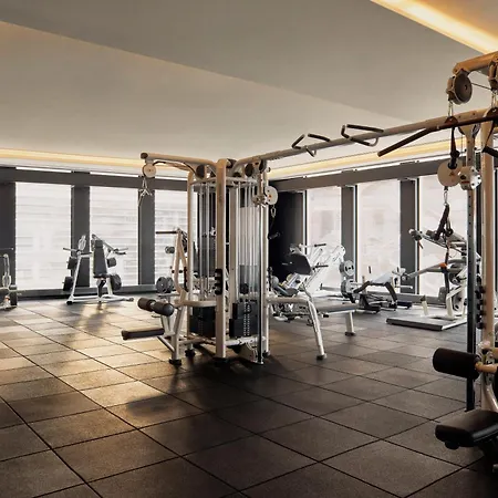 Equinox Hotel New York-3