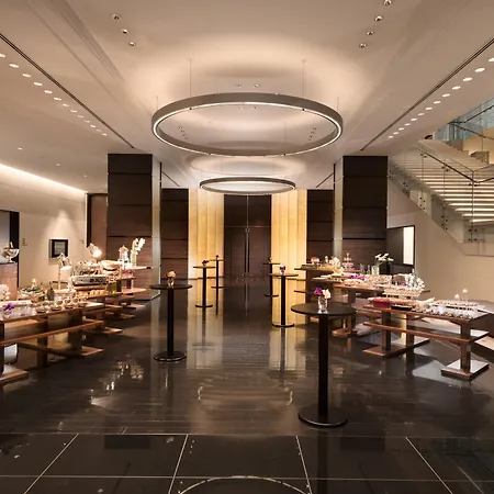 Conrad Tokyo-3