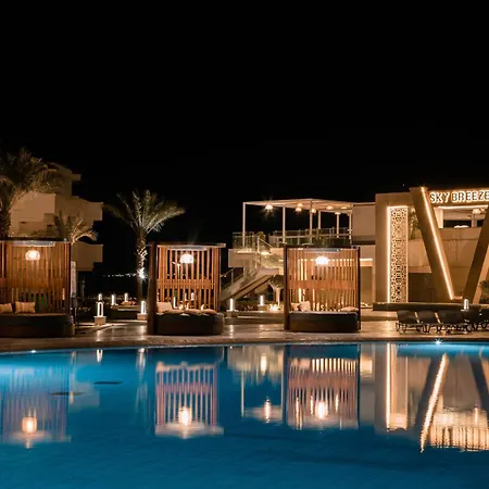 The V Luxury Resort Sahl Hasheesh-2