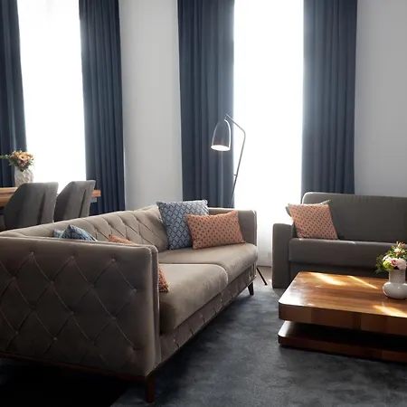 Zoya Luxury Residence-2