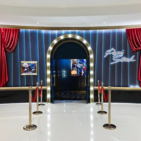 Fontainebleau Las Vegas, MICHELIN Key Award Hotel-3