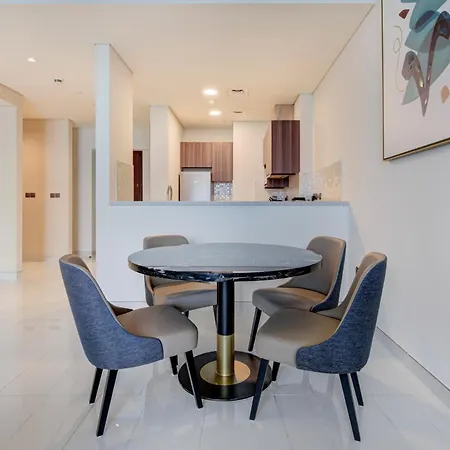 Avani Plus Palm View Dubai Suites-3
