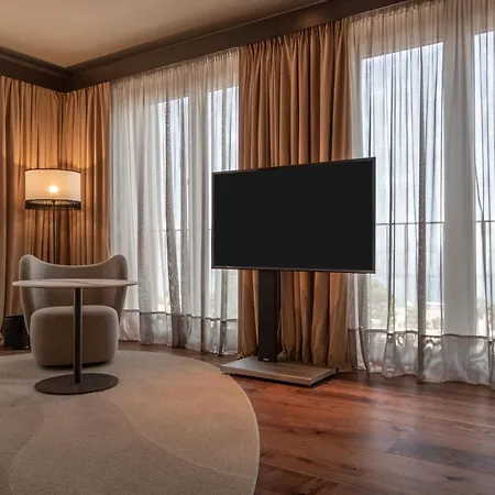 Keight Hotel Opatija, Curio Collection By Hilton-3