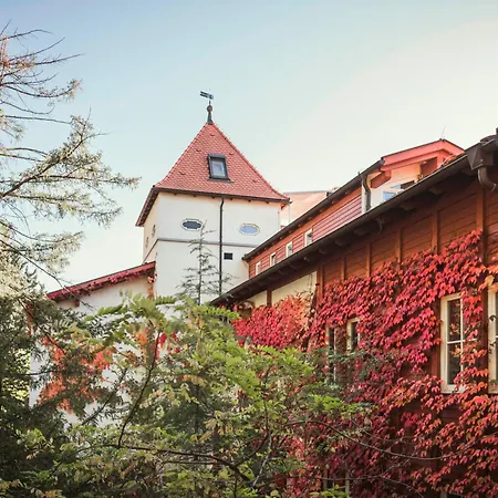 Relais&Chateaux Hotel Castel Fragsburg-2