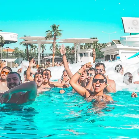 Sunthalia Hotels & Resorts Ultra All Inclusive Adults Only Party Hotel-3