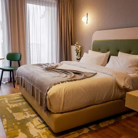 Fourty Three Luxury Serviced Apartments-3