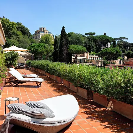 Rocco Forte Hotel De Russie-3