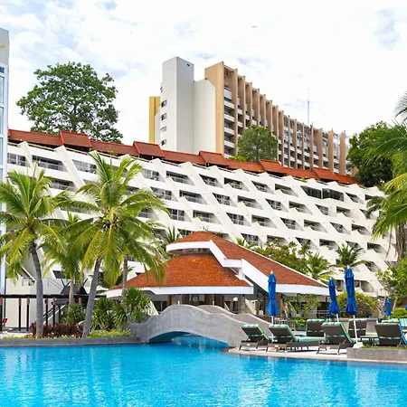 Royal Wing Suites & Spa Pattaya-3