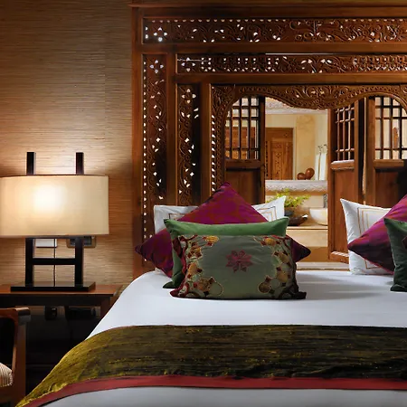 Royal Garden Villas, Luxury Hotel-3