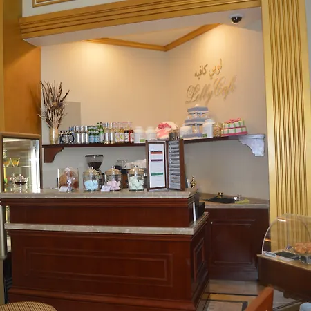 Warwick Doha-2