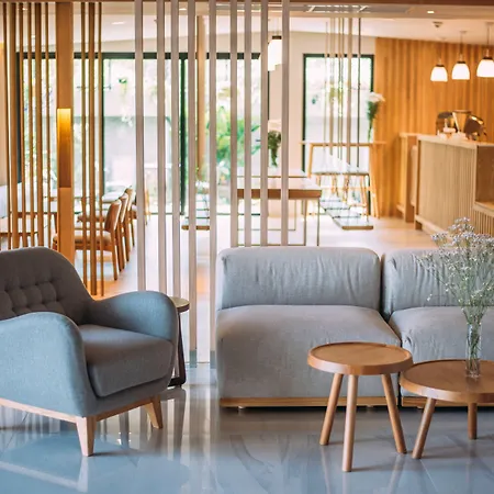 Mii Hotel Srinakarin - Sukhumvit-2