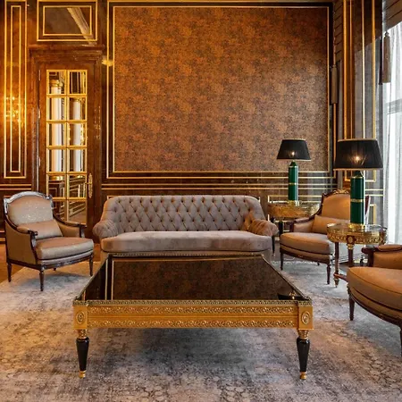 The Bentley Luxury Hotel & Suites-3