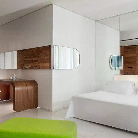 I-Suite Hotel-2