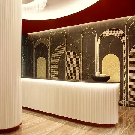 Zeus Essence Athens Central-3