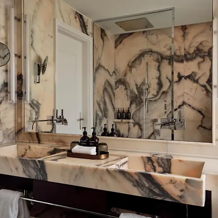 The Florentin By Althoff Collection-2