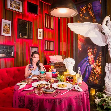 Hotel Muse Bangkok, Autograph Collection-3