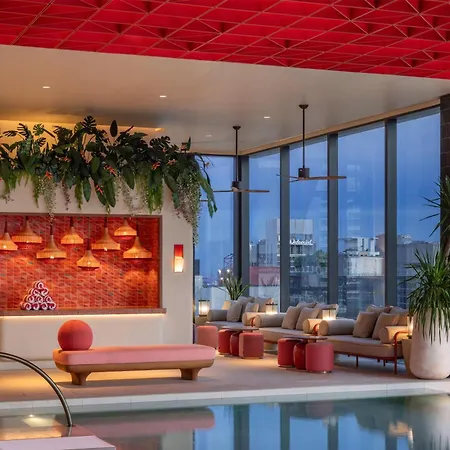 Kromo Bangkok, Curio Collection By Hilton-2