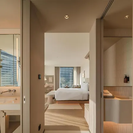 Kromo Bangkok, Curio Collection By Hilton-3