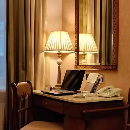 Grand Hotel-2