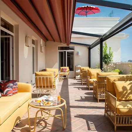 Hotel Montera Madrid, Curio Collection By Hilton-3