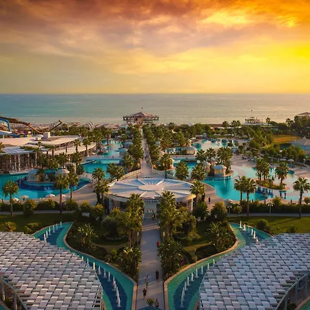 Sueno Hotels Deluxe Belek-2