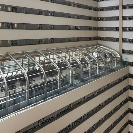 New York Marriott Marquis-2