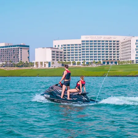 Yas Plaza Marina By Ihg-2