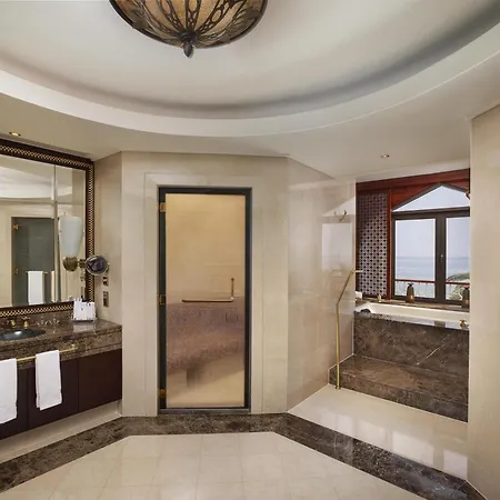 Al Husn Hotel Muscat - Managed By Hilton (Adults Only)-2