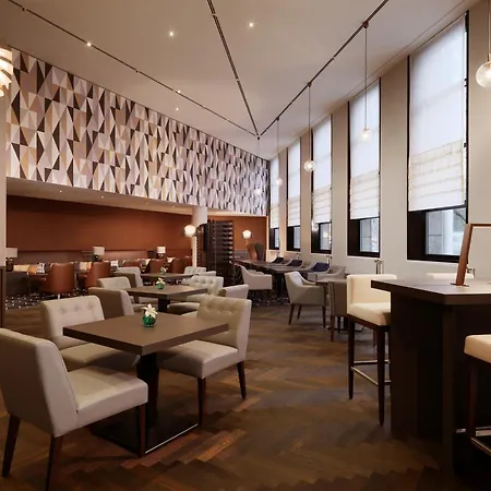 Sheraton Berlin Grand Hotel Esplanade-3