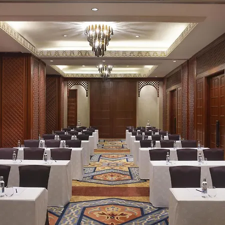 Hilton Muscat Al Bandar-2