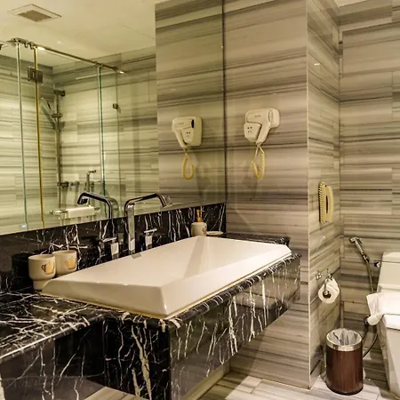 Al Meroz Hotel Bangkok - The Leading Halal Hotel-3