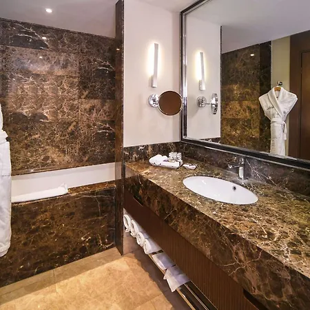 Mercure Istanbul West Hotel & Convention Center-3