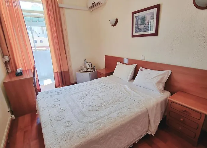 Hotel Bons Dias Lissabon