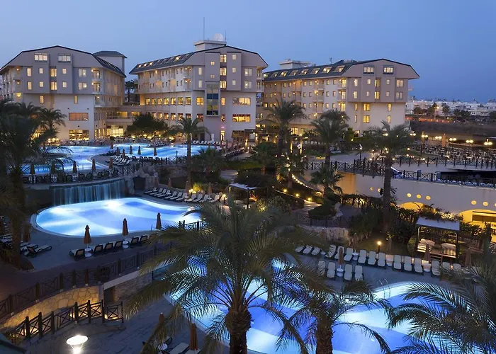 Novum Garden Side Hotel