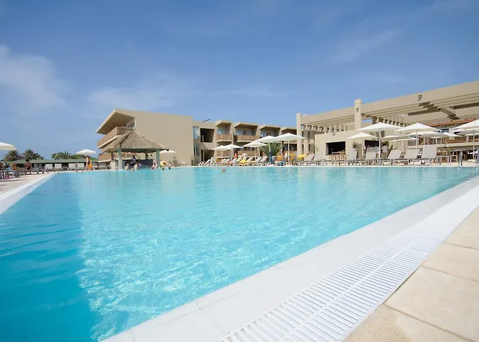 Hotel Oasis Salinas Sea Santa Maria