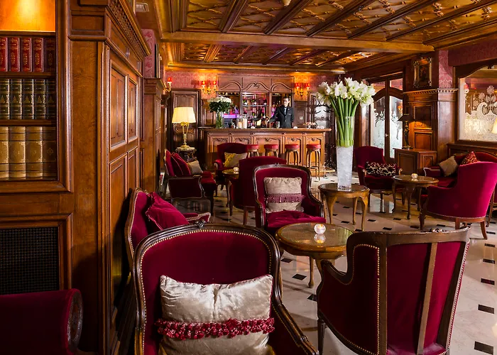 Hotel Regina Louvre Paris